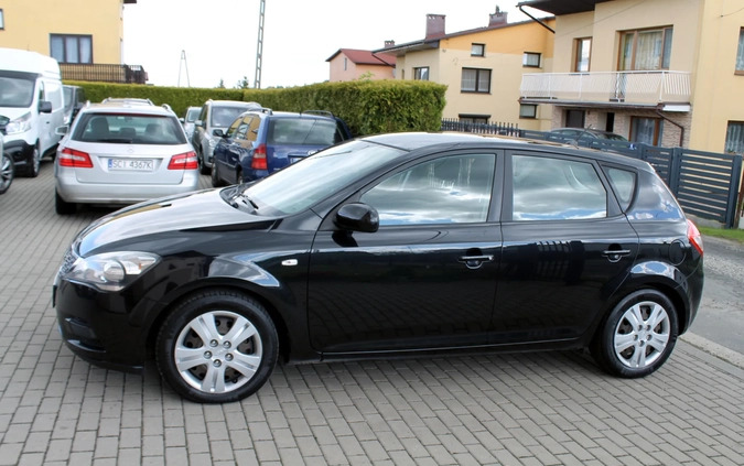 Kia Ceed cena 18800 przebieg: 264343, rok produkcji 2010 z Skoczów małe 232